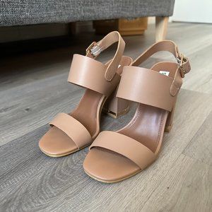 Steve Madden Tan Leather Sandal